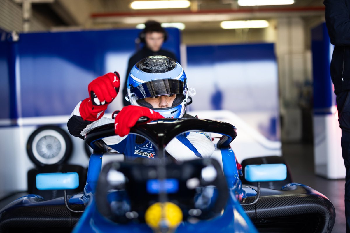 SaintéLoc Racing (@saintelocracing) on Twitter photo 🏁 Lorenzo Castillo's Eurocup-3 Winter Series: Final push at MotorLand Aragón! Vamo!💪 #Eurocup3
<a href="/SaintelocRacing/">SaintéLoc Racing</a> <a href="/p1racewear/">P1 Racewear</a> 🏁 Lorenzo Castillo's Eurocup-3 Winter Series: Final push at MotorLand Aragón! Vamo!💪 #Eurocup3
<a href="/SaintelocRacing/">SaintéLoc Racing</a> <a href="/p1racewear/">P1 Racewear</a>