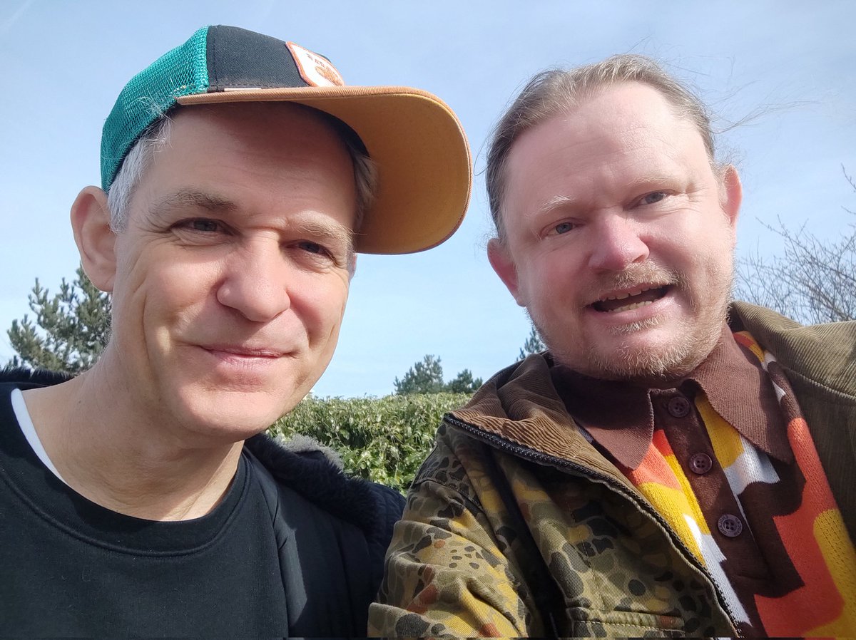 Unbelievable! Look who I just bumped into at <a href="/ShiiineOn_/">Shiiine On</a>