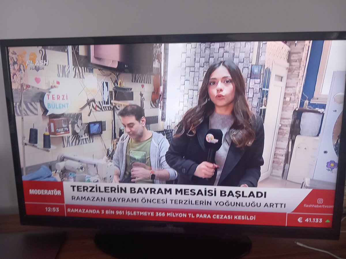 Yüzbinlerce insan İmamoğlu'na özgürlük ve demokrasi talebiyle Maltepe Meydanı'nı doldurmuşken medyanın hali aşağıda. Erdoğan konuştuğu zaman hep birlikte canlı yayına geçen kanallar devasa mitingi yayınlamıyor.  Habertürk, NTV'nin arasında olduğu kanallar da meydanı vermiyor.  Bu