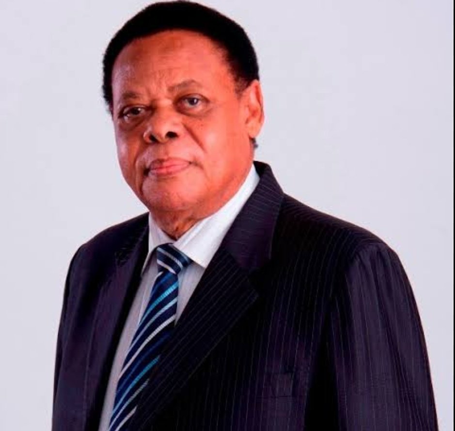 Balozi Juma Volter Mwapachu!
Ningeandika safari ya maisha,kazi na uongozi kuanzia Chuo Kikuu,Balozi  asingekosekana. Nashukuru kwa kujitoa, kusaidia &amp; kuwajenga vijana
bila choyo au hiana.
 'Mdigo mwenzangu' kama alivyozoea kuniita, safari njema Balozi, Tanga.