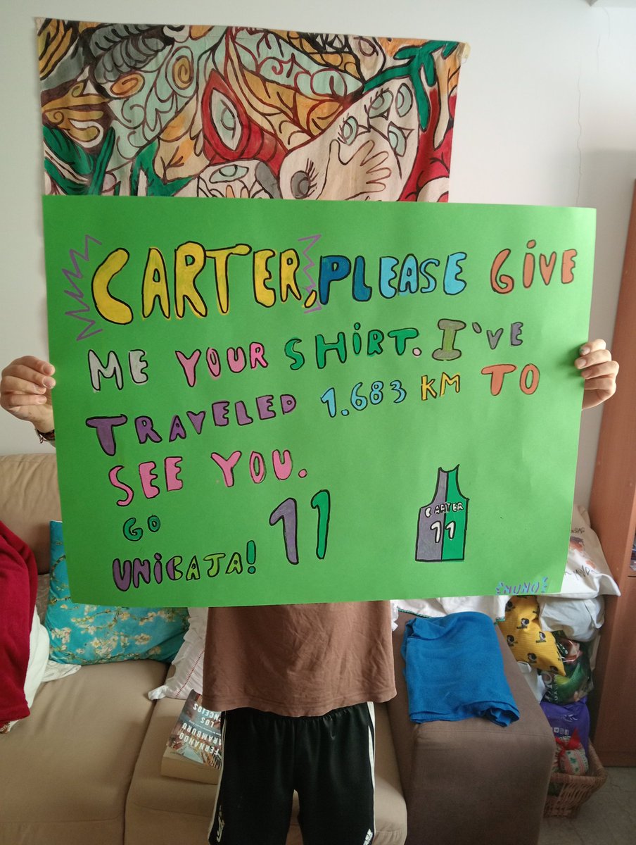 From Vigo (Galicia) to Gran Canaria to watch tomorrow's game.
Nuno (10 years old) deserves the shirt no <a href="/Tyson23Carter/">Tyson Carter</a> ?😊
<a href="/unicajaCB/">UnicajaCB</a>