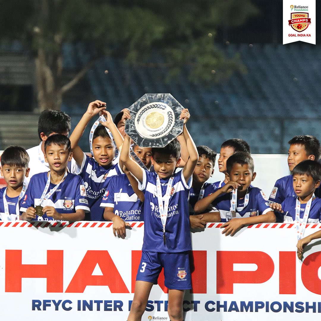 RFYoungChamps's tweet image. Rising stars shine bright! 🌟
Honoring the standout performers in the U12's who gave it their all. The future of football is in safe hands! 🏆🔥 (1/2)

| #RFYC | #WeCare | #YouthFootball | #IndianFootball | #RFYCInterDistrictChampionship | @MizoramFootball |