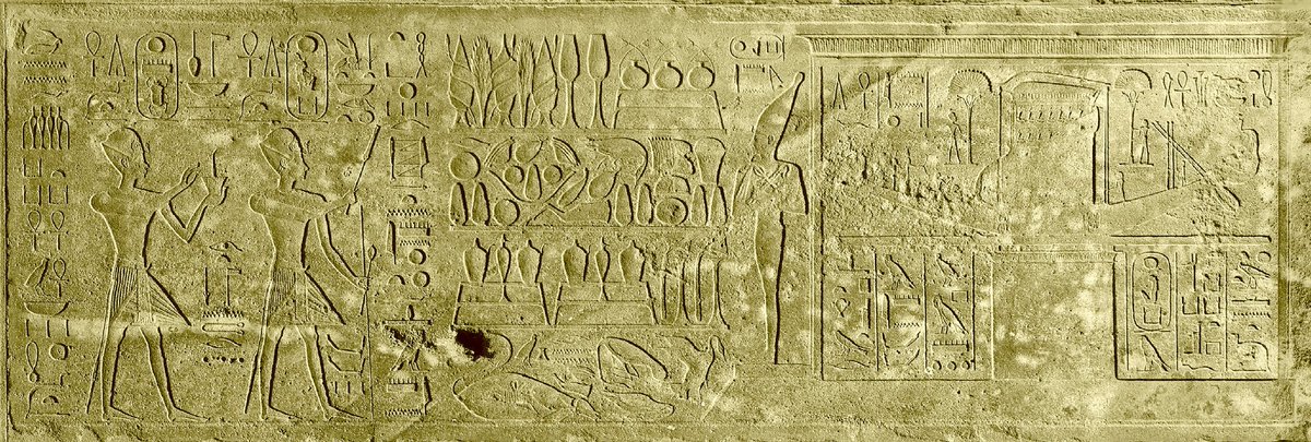 Happy Beautiful Feast of the Valley 2025 to everyone :)
Hatshepsut and Thutmose III in offering scene in front of Bark of Amun resting in the Hatshepsut Temple (ḏsr-ḏsr.w) at Deir el-Bahari during the feast.
Karnak, Chapelle Rouge, B.273.
#Hatshepsut #ThutmoseIII #DeirelBahari