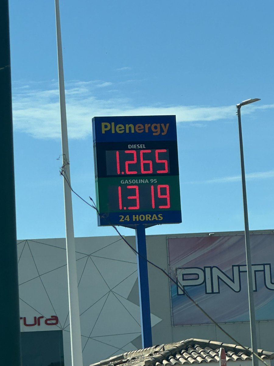 This picture was taken by me, I am in ALICANTE price of fuel is ridiculously cheap, I live in CAGLIARI price of fuel is 0.45 more , how is that even possible?