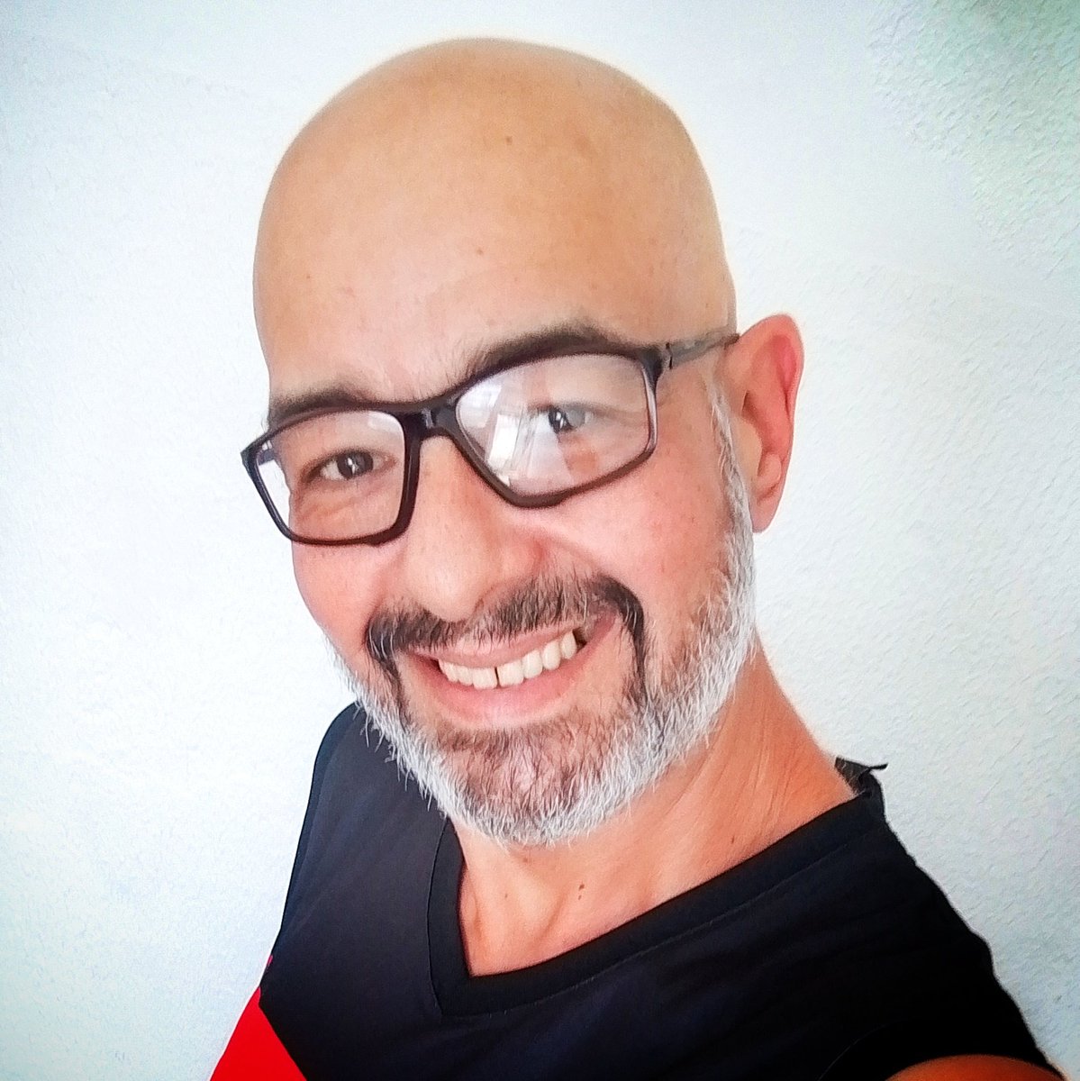 rostev's tweet image. #NewProfilePic