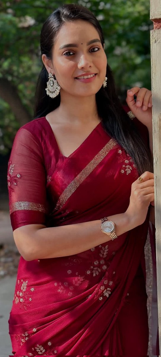 Lovely_Queens1's tweet image. #PavithraJanani