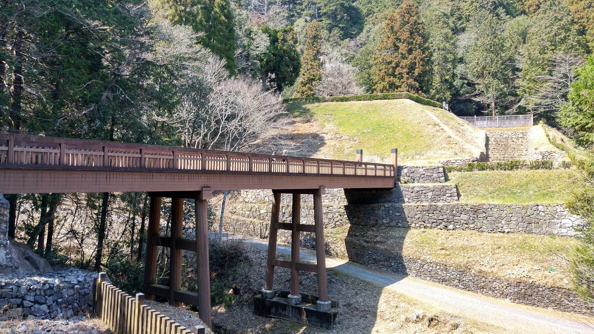 Nttsk0522's tweet photo. 3月23日（日）散策
近くなのに中々行けなかった
八王子城址🏯
御城印は施設に無いので注意！

帰りは心源院へ、
素敵な案内板に誘われて、山歩き😁

＃八王子城
＃御城印
＃心源院 https://t.co/ngeZahvIgS
