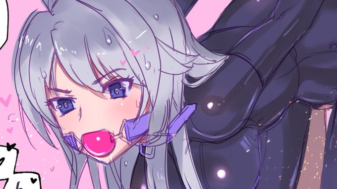 pixivFANBOXでエナメルスーツ紺堂地衛理1600を公開しました!  