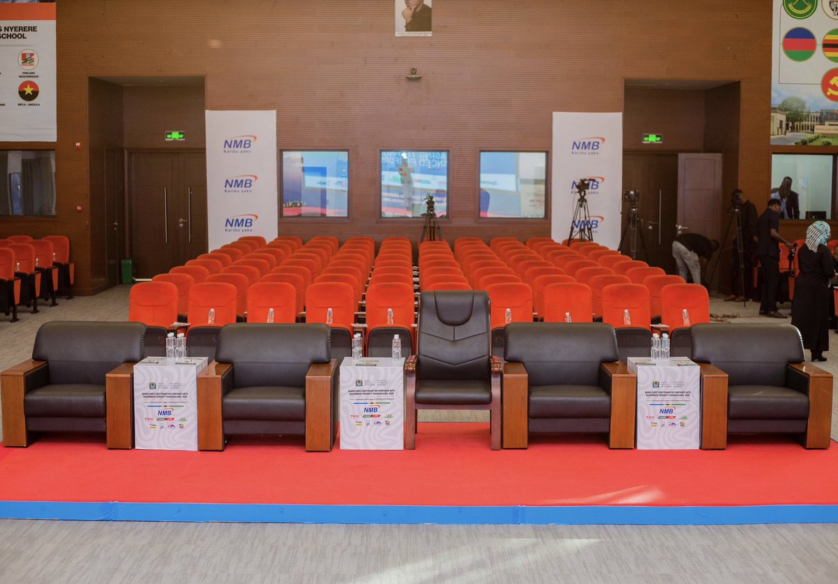cornerstone_tz's tweet image. #ConferenceEvents

MKUTANO WA WAKURUGENZI WA BODI ZA KAMPUNI AMBAZO SERIKALI INA UMILIKI WA HISA CHACHE, 2025

@ofisi_ya_msajili_wa_hazina

#VenueSetup

Ijumaa, Tar. 28 March; Kibaha, Pwani. 

Ofisi ya Msajili wa Hazina imefanikiwa kufanya mkutano na wakurugenzi wa bodi za