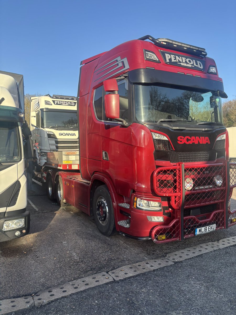 Micky (geezer-bruv) tweet media