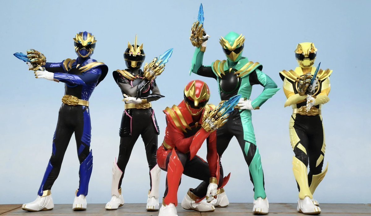Transfan2's tweet photo. @Hasbro @HasbroPulse
Puggle IDW Galvy: Hi Hasbro! I Say That You And #Toei Should Work Together So That #SuperSentai Can Be Allowed In The #USA And Beyond From Japan! #GalvyPR #GalvySPST #GalvySS #Gozyuger #Boonboomger #スーパー戦隊 #Hasbro #キングオージャー #PowerMorphicon✳️🕰🛑 https://t.co/GUG6lBAnOI