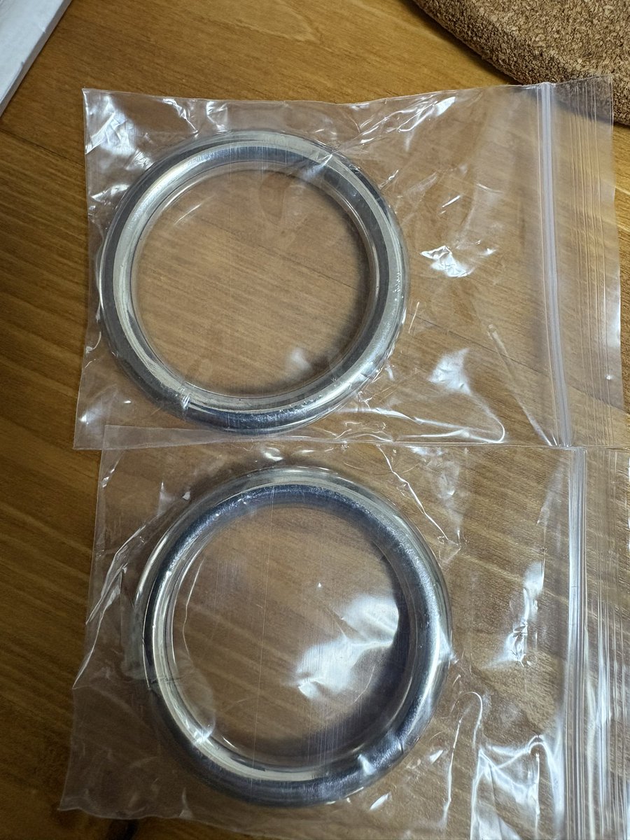 最近興味あって・・・。

買っちゃった。