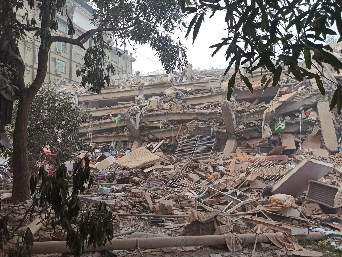 OhnmarThant4's tweet photo. #PrayForMyanmar #StandWithMyanmar #HelpMyanmarNow #SaveMyanmar
#MyanmarNeedsHelp #ActForMyanmar
#InternationalHelpForMyanmar #MyanmarEarthquake #SupportMyanmarQuakeVictims #EarthquakeInMyanmar #HumanitarianAidForMyanmar #WorldStandWithMyanmar #GlobalSupportForMyanmar https://t.co/pfgq4n1Yn7