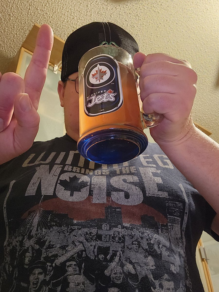 BluGoldWhiteout's tweet photo. Who's to say this shouldn't be a thing? 🤔 JETS IN FIRST OVERALL IN THE NHL AND CHRIS IS ACTUALLY A BIT HAPPY FOR ONCE IN HIS LIFE #GoJetsGo #LoveThisTeam #TrueNorthHockey #WinnipegWhiteout #SelfCare #WhosToSay 💙✈️🏒❄️🌨🤍 https://t.co/929RJkxkLR