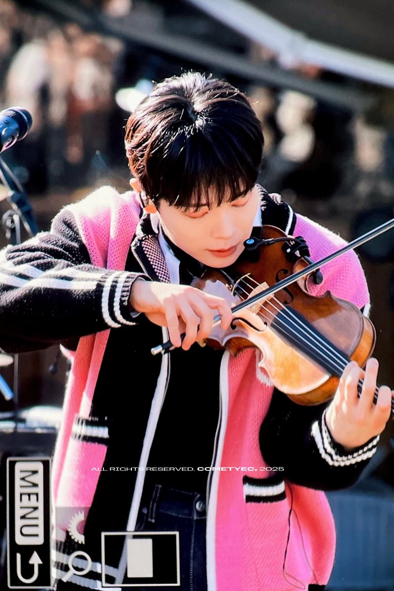 cometyec's tweet photo. 250329 #루시 #신예찬 https://t.co/xB6pFK7rBJ