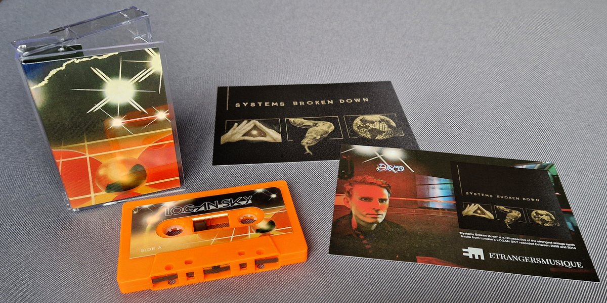 Last chance to get this year's cassette containing 14 of Logan Sky's unreleased and rare tracks. No longer available from next month. More details here: etrangersmusique.bandcamp.com/vip-membership
Also, if you DM us after you've signed up we will include a bonus cassette or CD of your choice!