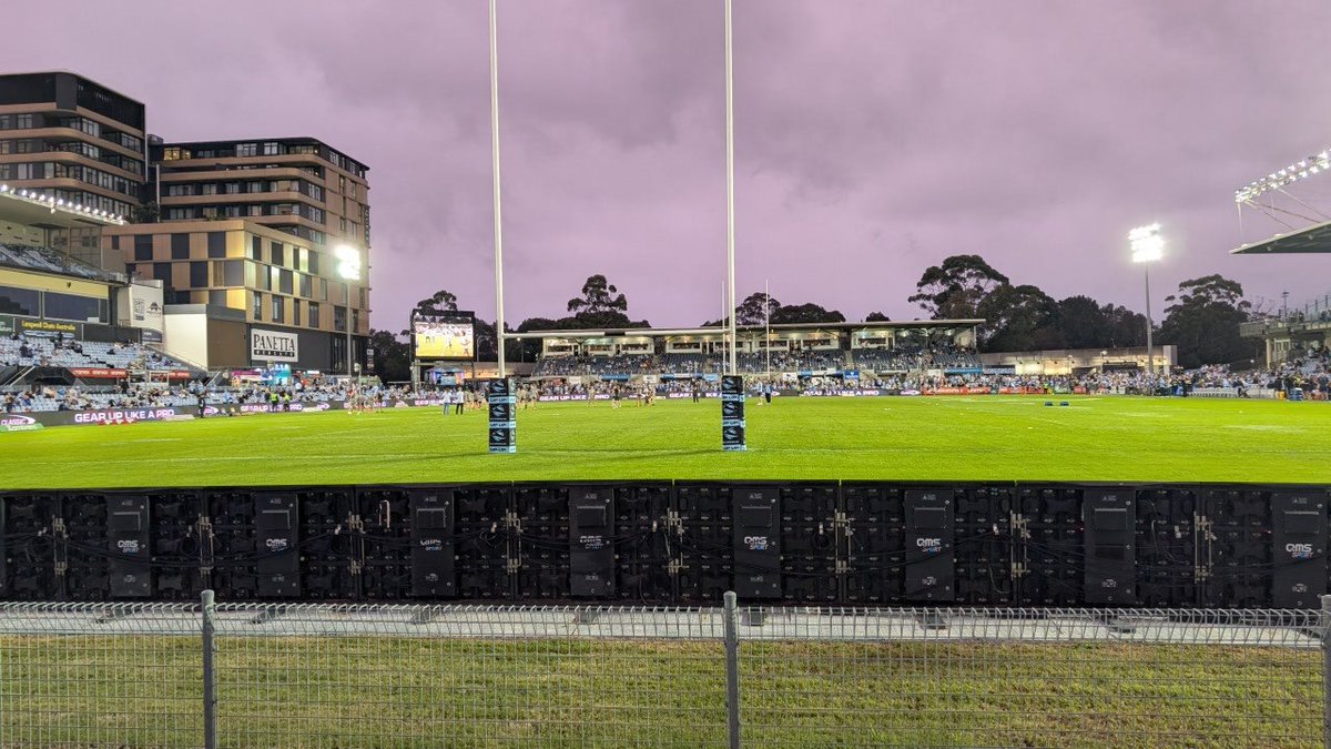 Emile/Amul/Emily/Ameal/Anil etc. tweet media