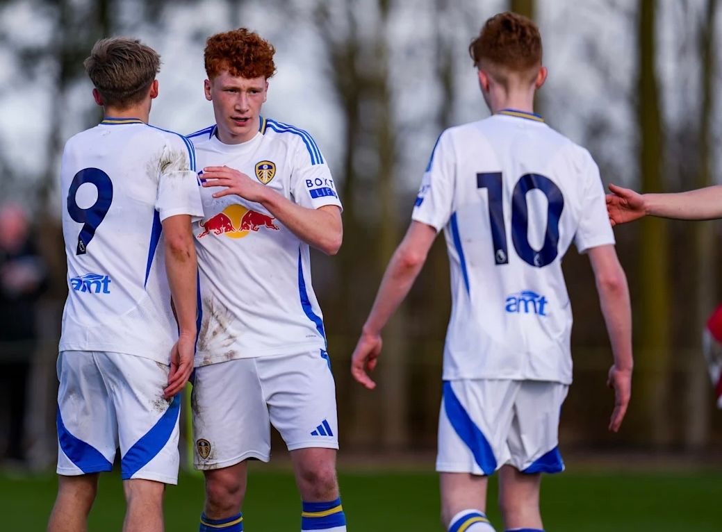 leedsutdacademy's tweet photo. ⚪️ 𝐌𝐀𝐓𝐂𝐇𝐃𝐀𝐘 ⚪️

🆚 Derby County U18s
⏱ 12:30pm
🏆 #U18PL
🏟 Moor Farm Training Centre

#LUFCU18s | #LUFC https://t.co/VN1LSf1X8D