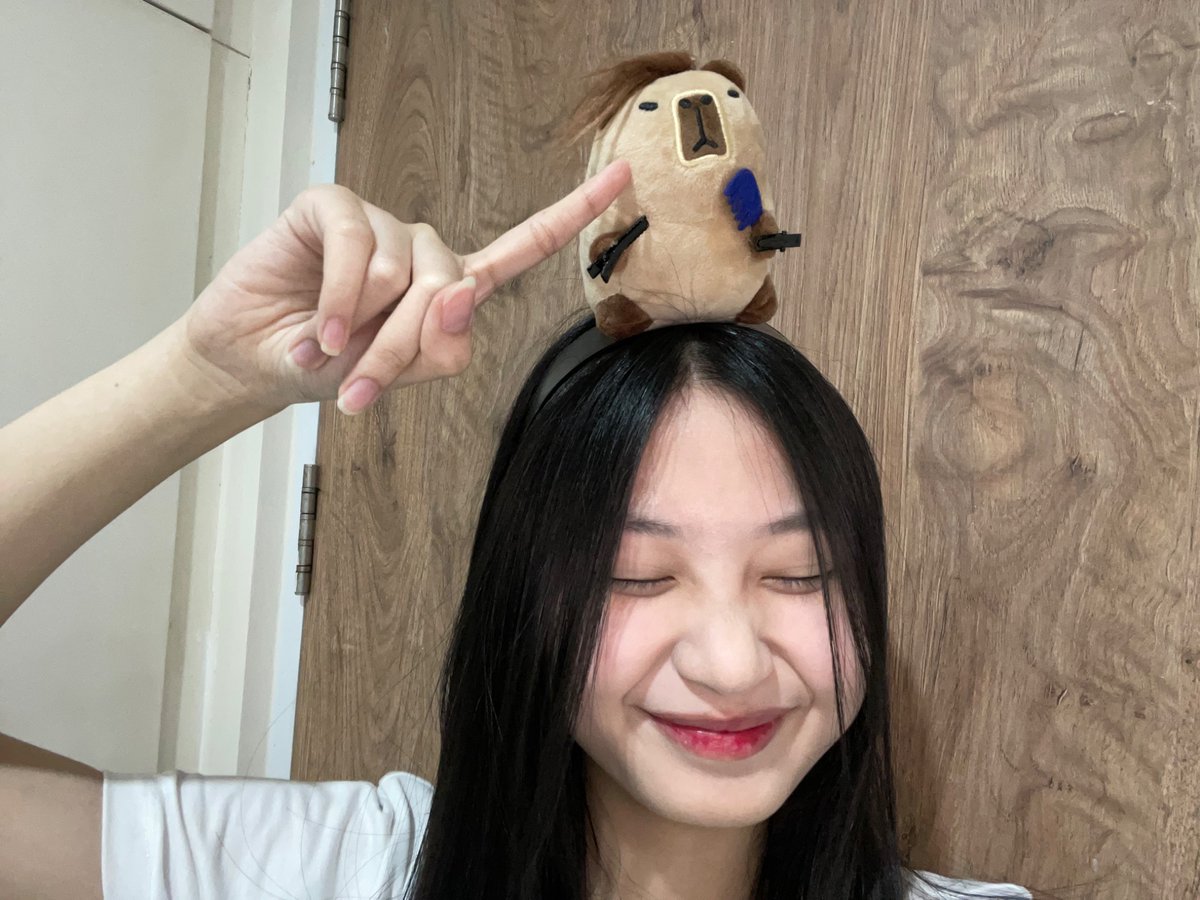 M_MikaelaJKT48 tweet picture