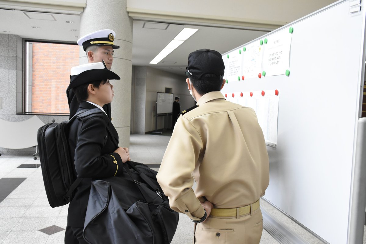 3月28日、第76期一般幹部候補生課程（第Ⅰ課程）学生が着校しました