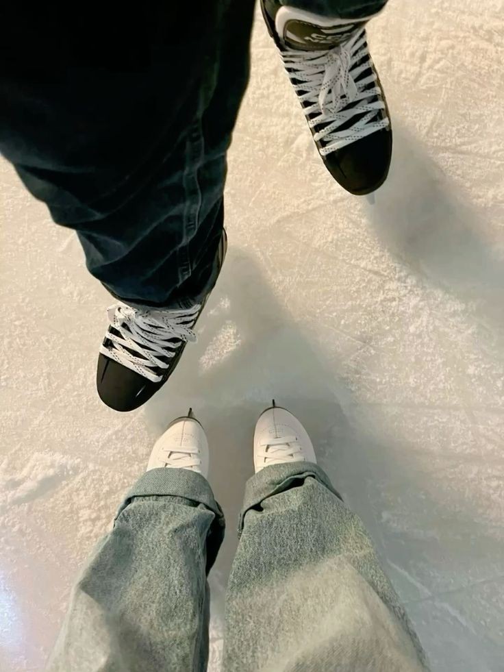raygelladen — sns update! 
≡ 032925 < 5:50 >
⌂  MOA
Ice skating date with my bossing <a href="/jelliiiaceee/">ace</a>