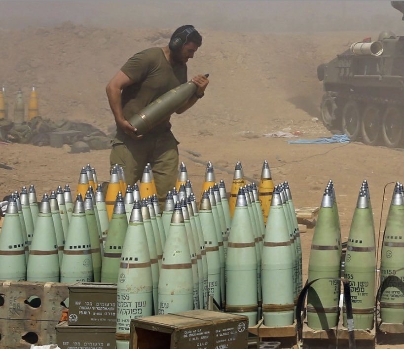 fogna_la's tweet image. #Ambientale, #Sanitaria, #Bellica: 
se non capisci che per restare al potere hanno bisogno di sventolare sempre una nuova #emergenza allora te li meriti.🤷‍♂️