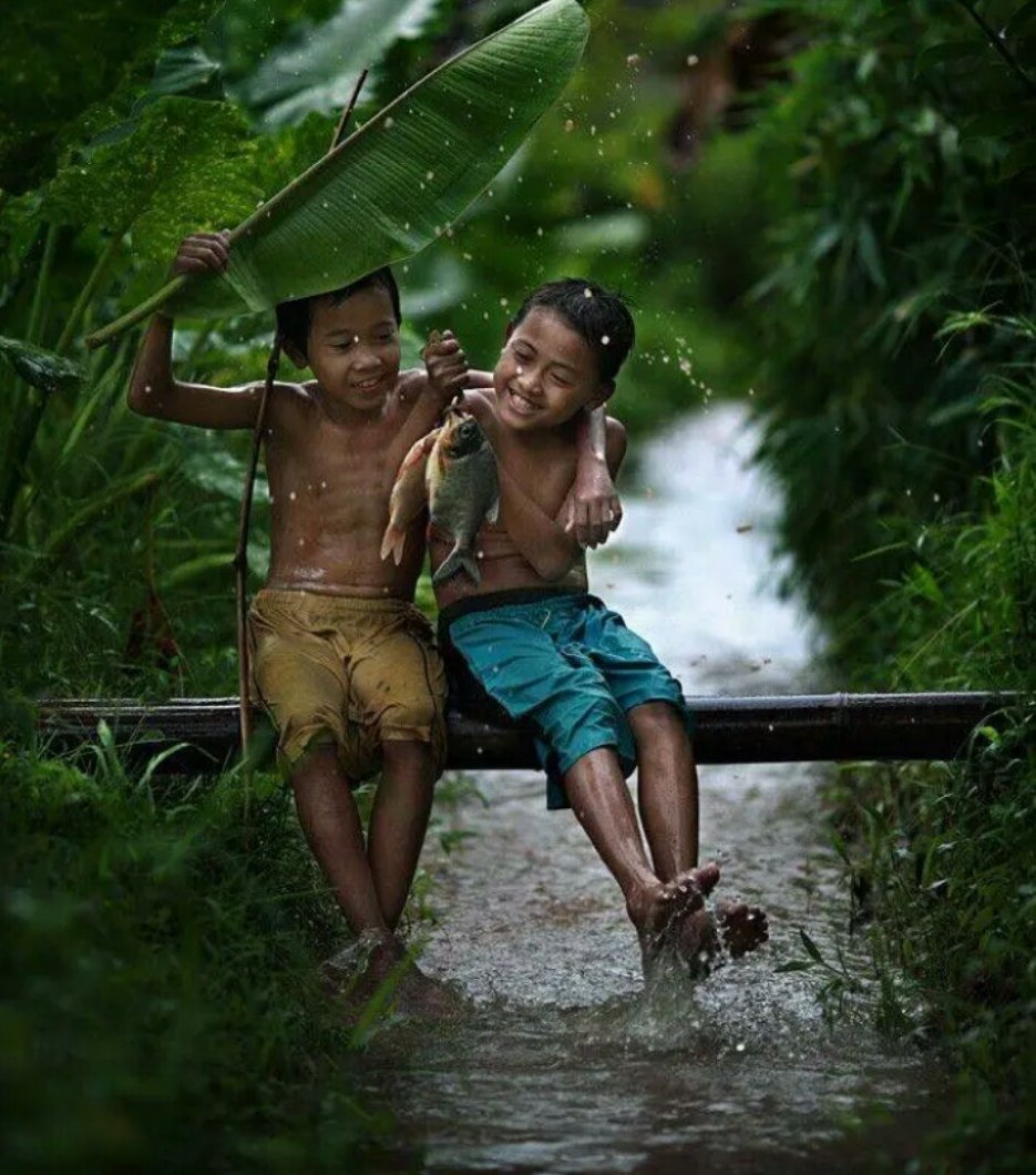 NgulimiIsaac's tweet photo. If you have the power to make someone Smile 😀 Do it! https://t.co/rUg4jvsX1m