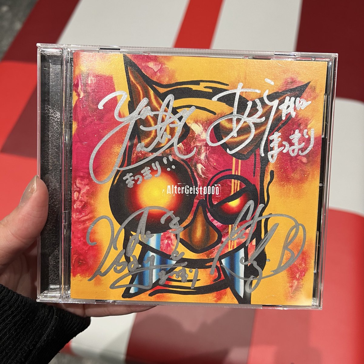 mtmr_toc's tweet image. 2025.3.29

お腹痛くなるぐらい緊張した。
こんな心臓バクバクしたの就活以来。

まだ早いですが、この人生に悔いないです。
これからもずっと応援しています。

一先ず「私も“踊り狂う人形”が聴きたいです」と伝えられたのでよし。

#THEORALCIGARETTES 
#オーラル