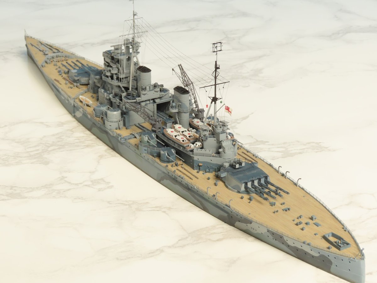 adm_beaver's tweet photo. ネイビーヤード vol.48 掲載作例（2021年）

英国海軍戦艦　
1/700　プリンス・オブ・ウェールズ（フライホーク）

バリエーションでKGVが出るかと思ったら、なかなか出ないですね。 https://t.co/MzC6UN2D4Q
