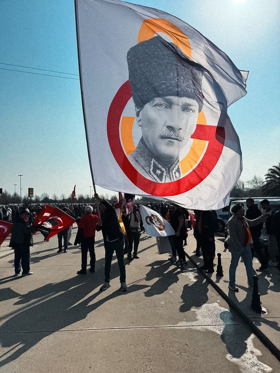 nikuderler's tweet photo. Mustafa Kemal Atatürk'ün askerleriyiz. https://t.co/9DvGFdeoeI