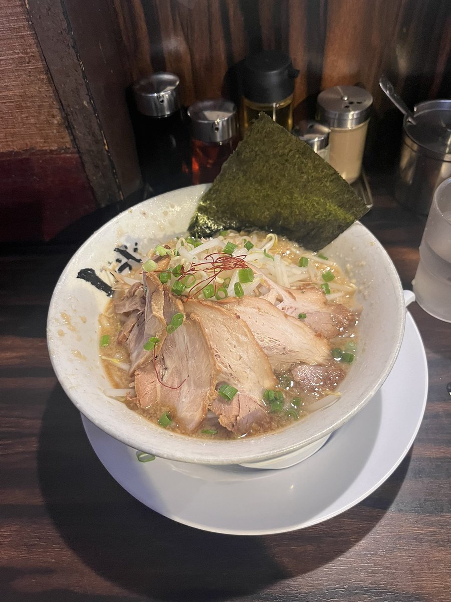 Watabe3141's tweet photo. ご友人と昼飯食ってきた https://t.co/KK1PtfNWoJ