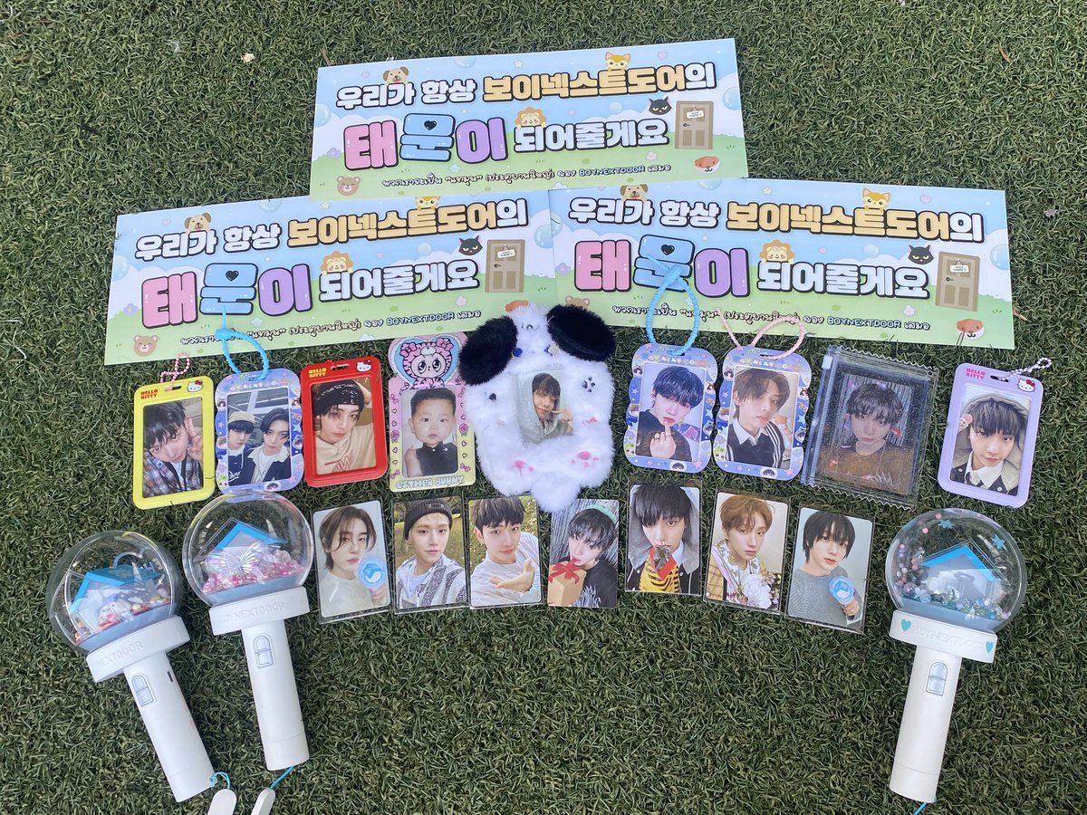 ppxr_m's tweet image. And we will meet again. I love you always. I will always wait for you. 😢💗 
@BOYNEXTDOOR_twt 
#BND_ProjectsTH
#KNOCK_ON_Vol_1_IN_BANGKOK