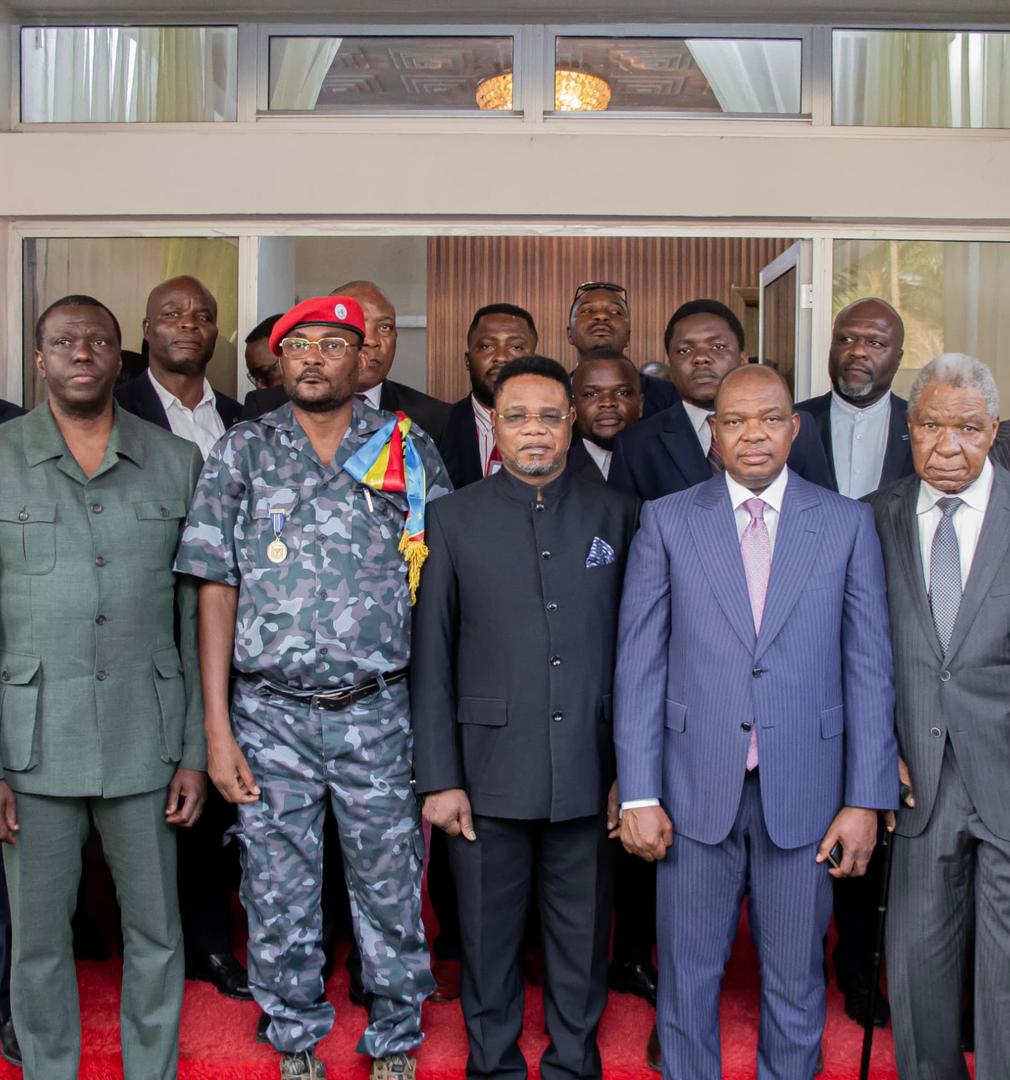 MechackDilonga's tweet image. En ce temps de crise que nous avons le chef de l'état ne pas droit à l'erreur, le président doit faire de réaménagement dans toutes secteurs.
Pour nous la #jeunesse congolaise on a besoin #moïse #kilolo #muzaba pour nous #représenter au #gouvernement d'union #nationale