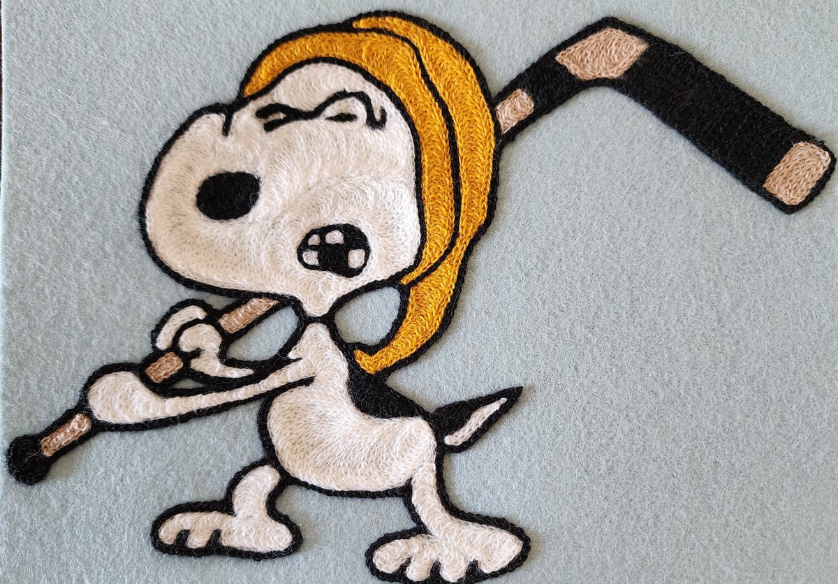 Chainstitching's tweet photo. Snoopy chainstitch in 30x speed https://t.co/jfi9Rbqv3m