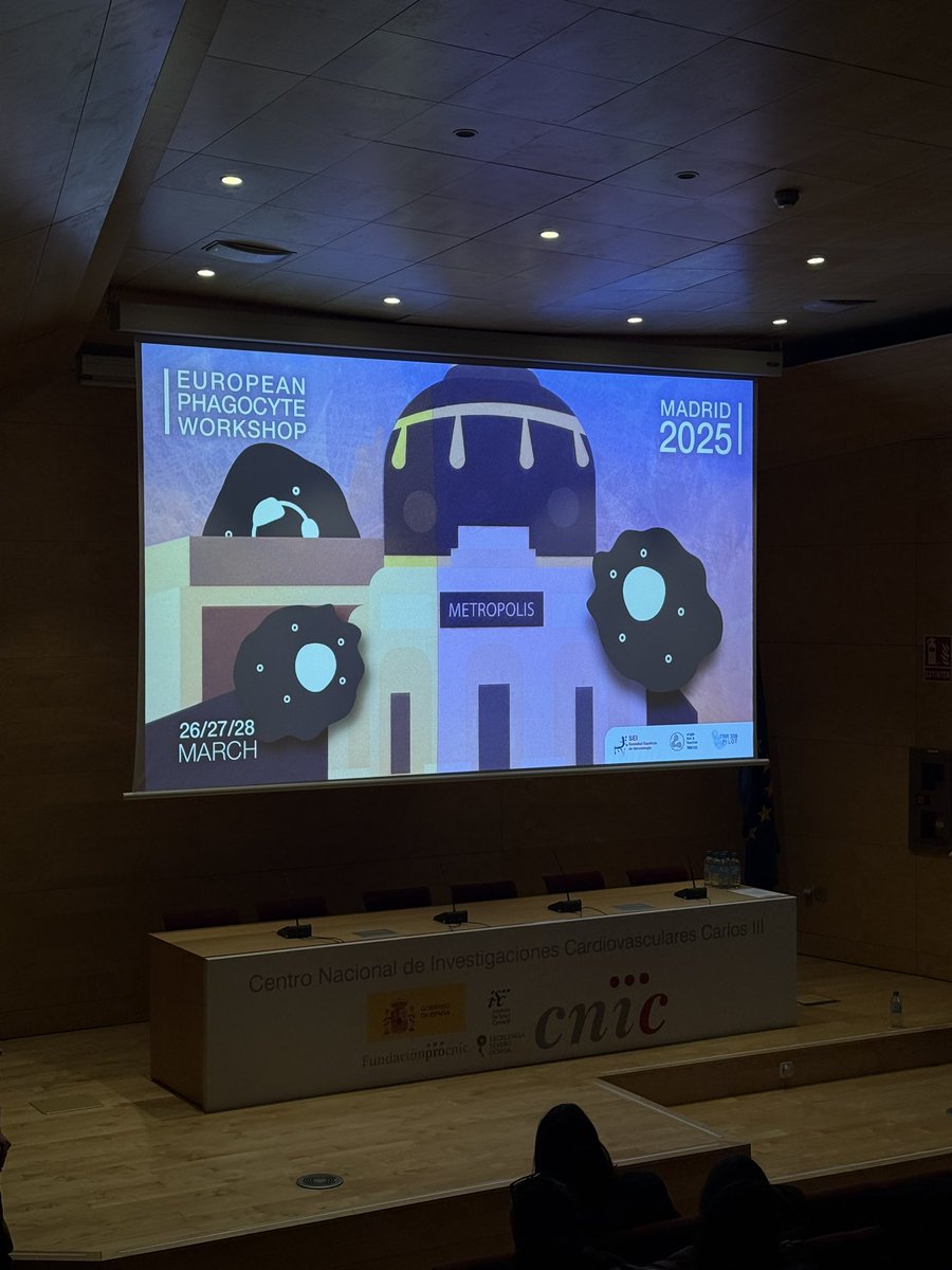 mariolamuna's tweet photo. And with that, the #EPW25 comes to an end! 3 days full phagocyting science and of course food and drinks ;) @Casanova_Acebes #CancerImmunitygroup https://t.co/seQ9nlHxqq
