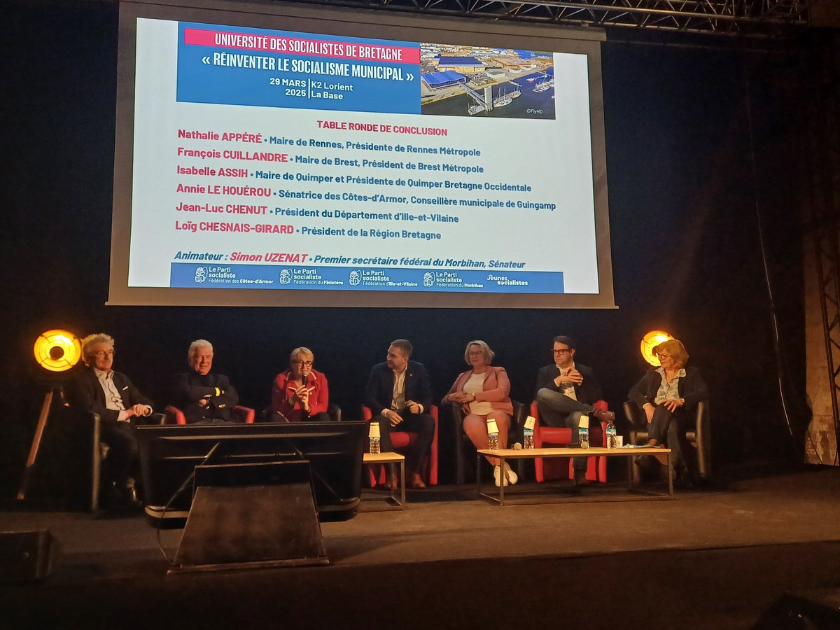 DUFFAUD Laurence (@duffaudlaurence) on Twitter photo Table ronde conclusive de notre université des socialistes de Bretagne <a href="/BREIS_PS/">BREIS</a> pour "réinventer le socialisme municipal ". Ravie d'avoir animer l'atelier sur le logement avec comme intervenant. e <a href="/nathalieappere/">Nathalie Appéré</a> , <a href="/JeanPaulVermot/">JeanPaulVermot</a> et <a href="/marcelrogemont/">Marcel ROGEMONT</a> . Table ronde conclusive de notre université des socialistes de Bretagne <a href="/BREIS_PS/">BREIS</a> pour "réinventer le socialisme municipal ". Ravie d'avoir animer l'atelier sur le logement avec comme intervenant. e <a href="/nathalieappere/">Nathalie Appéré</a> , <a href="/JeanPaulVermot/">JeanPaulVermot</a> et <a href="/marcelrogemont/">Marcel ROGEMONT</a> .