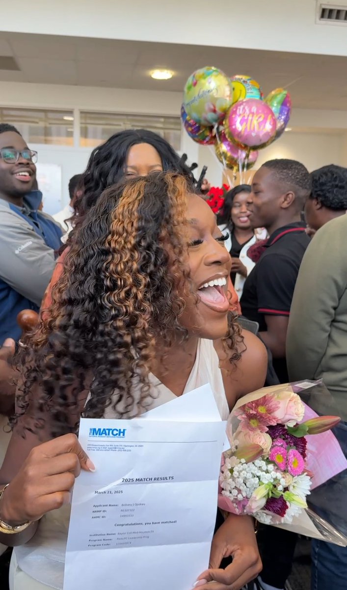 BrittanyOpokwu's tweet image. Eh hemmm excuse me, is my mic still on?!
A week ago, I found out I matched into my dream specialty at my #1 program — Baylor/@TexasChildrens!!! Still on cloud 9. Glory be to God! Houston - we have a pediatrician! #Match2025 #PedsMatch2025 #MatchDay 👶🏽🍼🩺