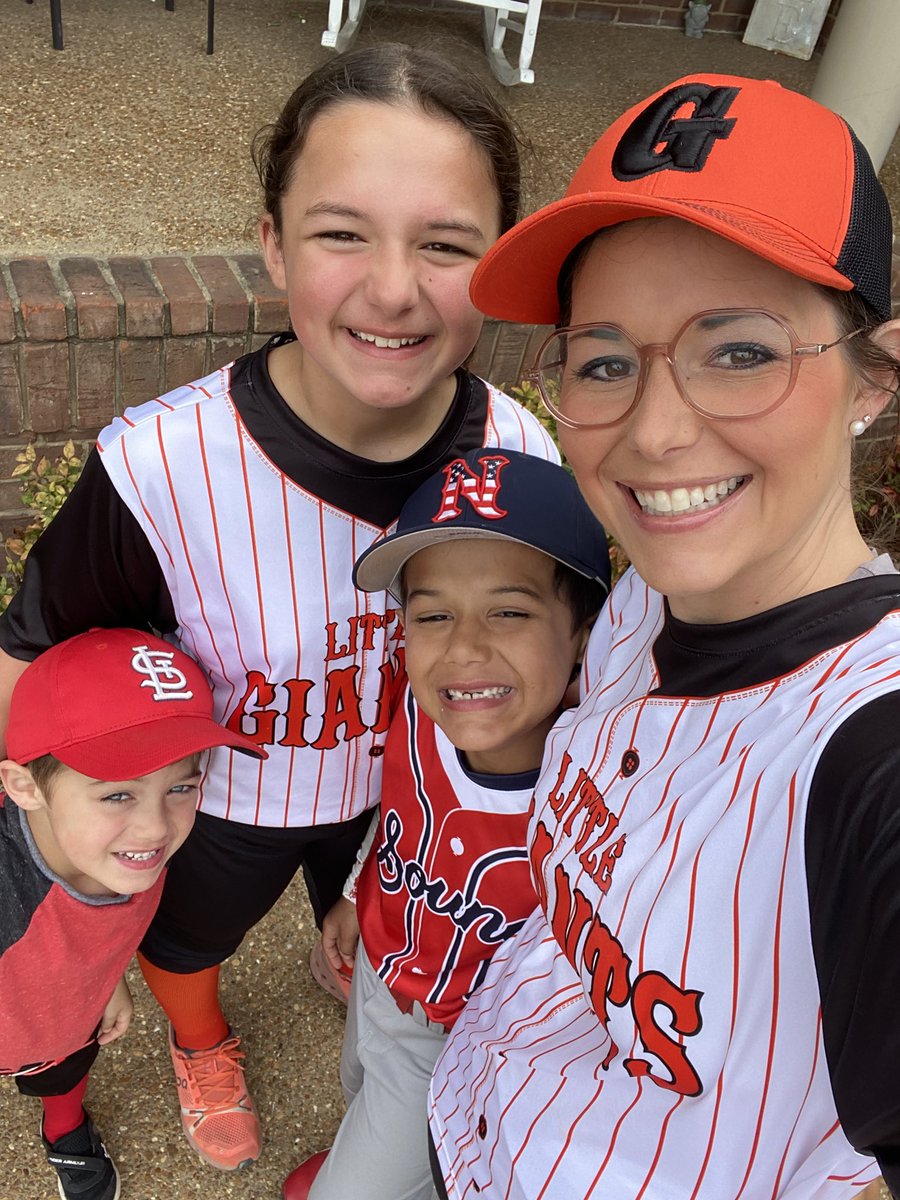 Barna ball players. 💪🏽⚾️