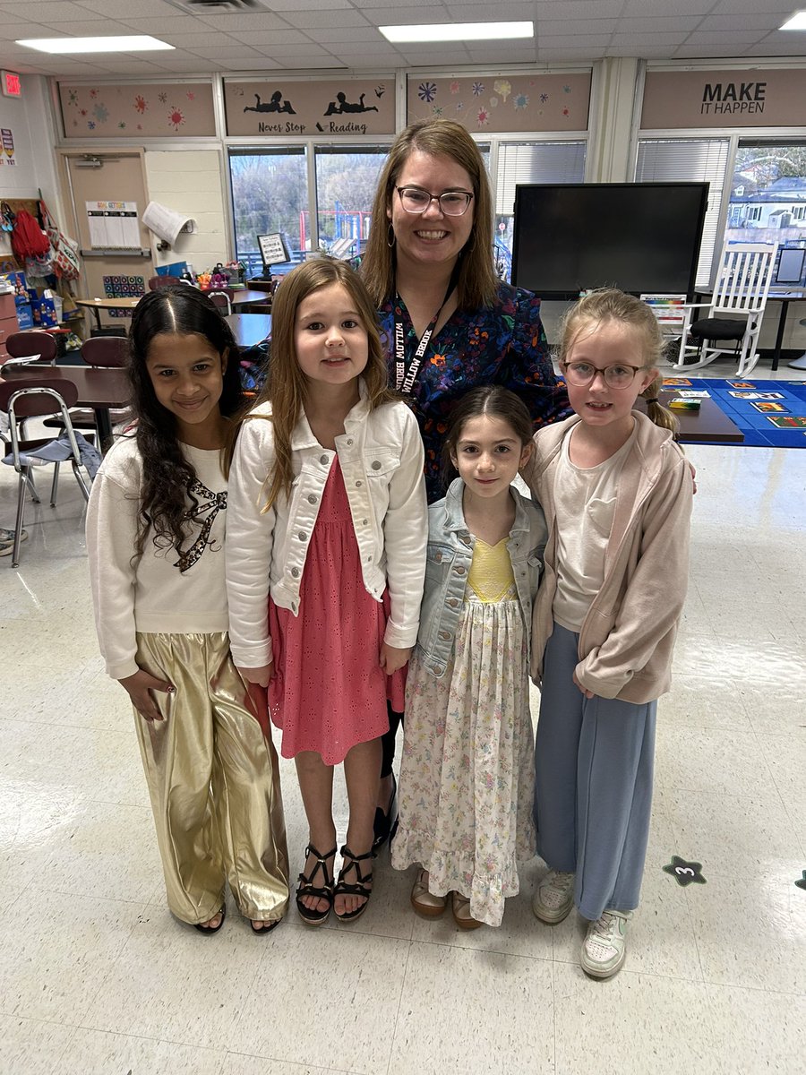 WBESbears's tweet photo. We had a fabulous week back to school from Spring Break, and we are focused on achieving our goals in Term 4! #ChasingIt #TheStandardistheStandard #ReachfortheCrown https://t.co/nBcQiWP1AT