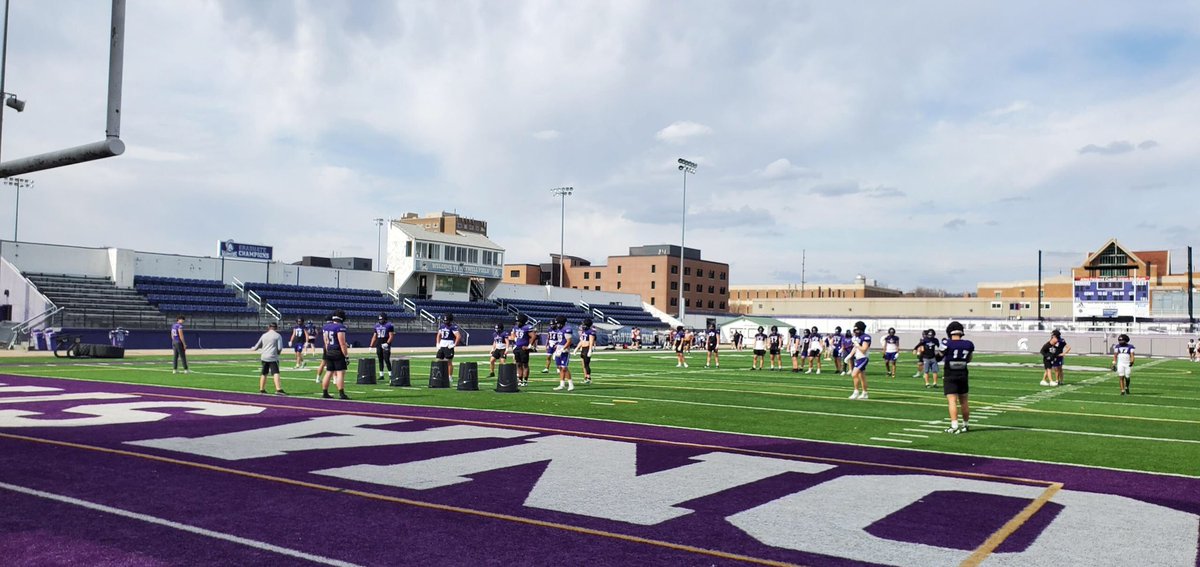 Gus (@knowltongus) on Twitter photo Thanks <a href="/CoachParnell/">A.J. Parnell</a> <a href="/Coach_Curtin_1/">Brian Curtin</a> and the rest of the Winona staff for the great visit and hospitality!!! Can’t wait to keep growing in our relationship and to see where we go!!! <a href="/PrepRedzoneMN/">Prep Redzone Minnesota</a> <a href="/BluejacketFB/">Cambridge-Isanti Bluejacket Football</a> <a href="/WinonaState_FB/">Winona State Football</a> Thanks <a href="/CoachParnell/">A.J. Parnell</a> <a href="/Coach_Curtin_1/">Brian Curtin</a> and the rest of the Winona staff for the great visit and hospitality!!! Can’t wait to keep growing in our relationship and to see where we go!!! <a href="/PrepRedzoneMN/">Prep Redzone Minnesota</a> <a href="/BluejacketFB/">Cambridge-Isanti Bluejacket Football</a> <a href="/WinonaState_FB/">Winona State Football</a>