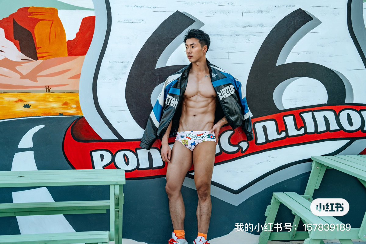 希望你 自由 勇敢 及时行乐 活在当下