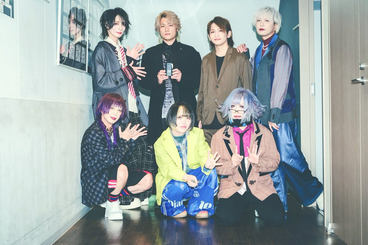official_unite's tweet photo. ||◤　14th LIVE THX　◢||

2025.03.29(土) 
EX THEATER ROPPONGI

UNiTE. 14th Anniversary oneman live
[U&U's -Now or Never-]

結成14周年&希加入2周年ライブ！
ありがとうございました！！

ご来場いただいた皆さま
配信で参加いただいた皆さま、
14周年のライブを彩っていただきました
ゲストミュージシャンのお二方、
そして、関わって下さった全ての皆さま、
本当にありがとうございました！！

また1つ忘れられない歴史が刻まれました。
この想いを背負ってまたユナイトは15周年に向けて歩きだします。
どうかこれからもユナイトをよろしくお願いします。

#ユナイト
#14th
@Noz0mi_official 
@41730official 
@LiN_official 
@official_haku 
@official_u_sana 

guest musician
@Hiromi_Gotoh_V
@sei_rov2

photo by
@ttetteteru
@tshiraishi1988
