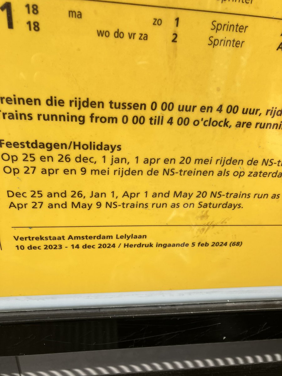 Zeg <a href="/NS_online/">NS online</a> , wanneer komen de vertrekstaten van de huidige dienstregeling te hangen op station Lelylaan?