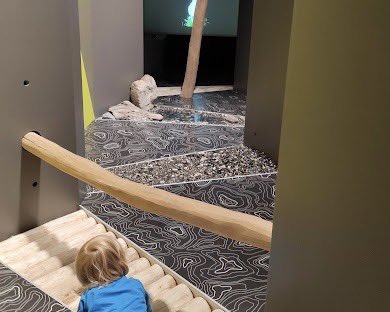 Oa Mol wieder Kind si und in da Inatura umakraxla 😩