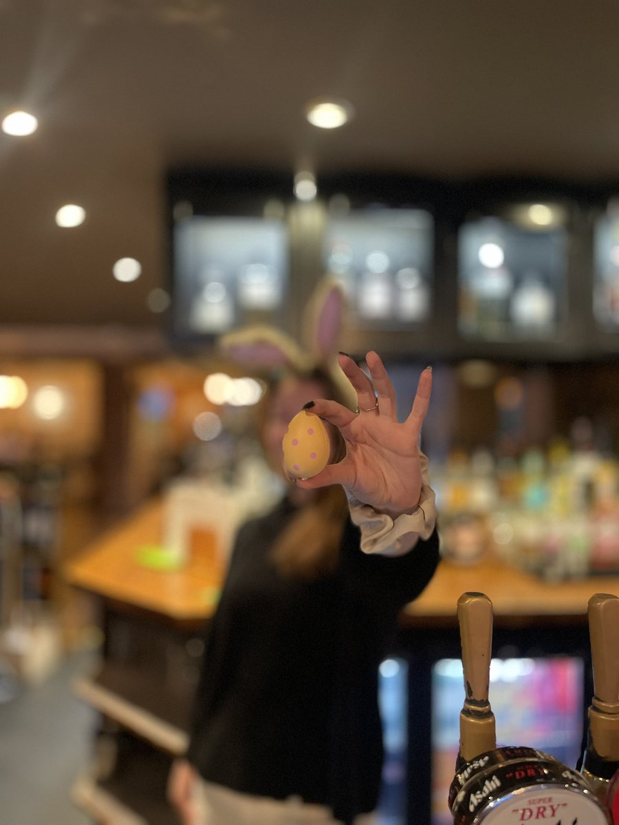 🐰 EASTER WEEKEND 🐣

It’s never too early to secure your Easter plans with your local pub 🌸 

#easterweekend #bankholiday @youngspubs <a href="/caitlinspubs_/">caitlinspubs_</a>