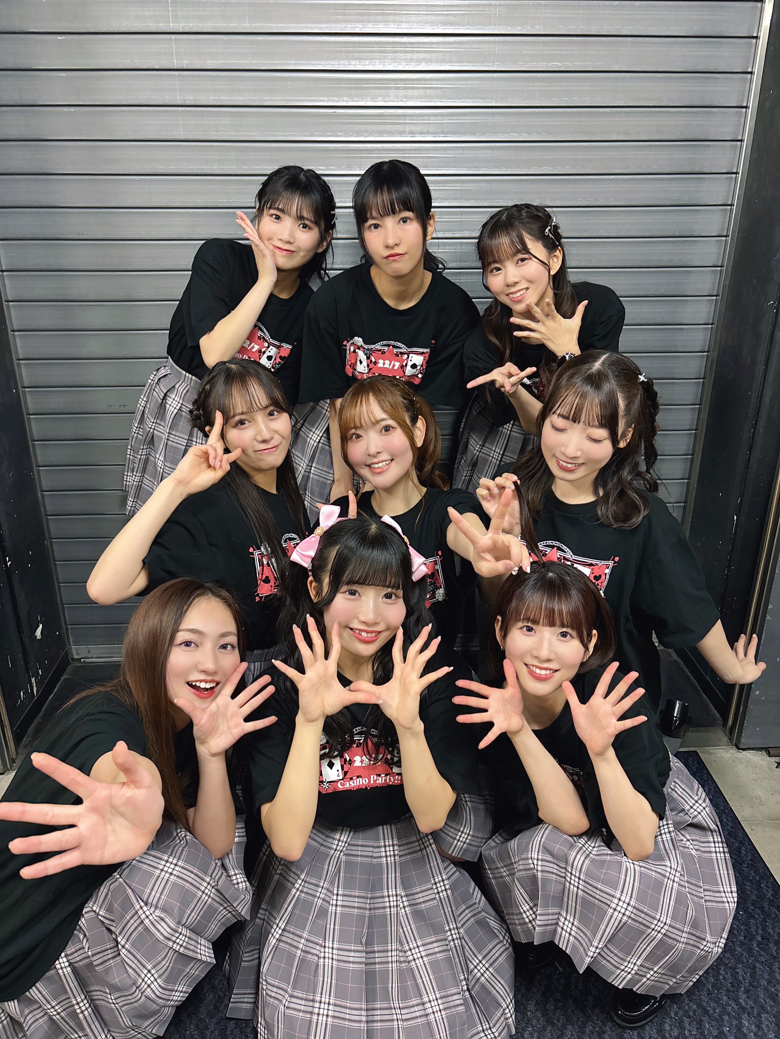 NEWS | 22/7(ナナブンノニジュウニ)
