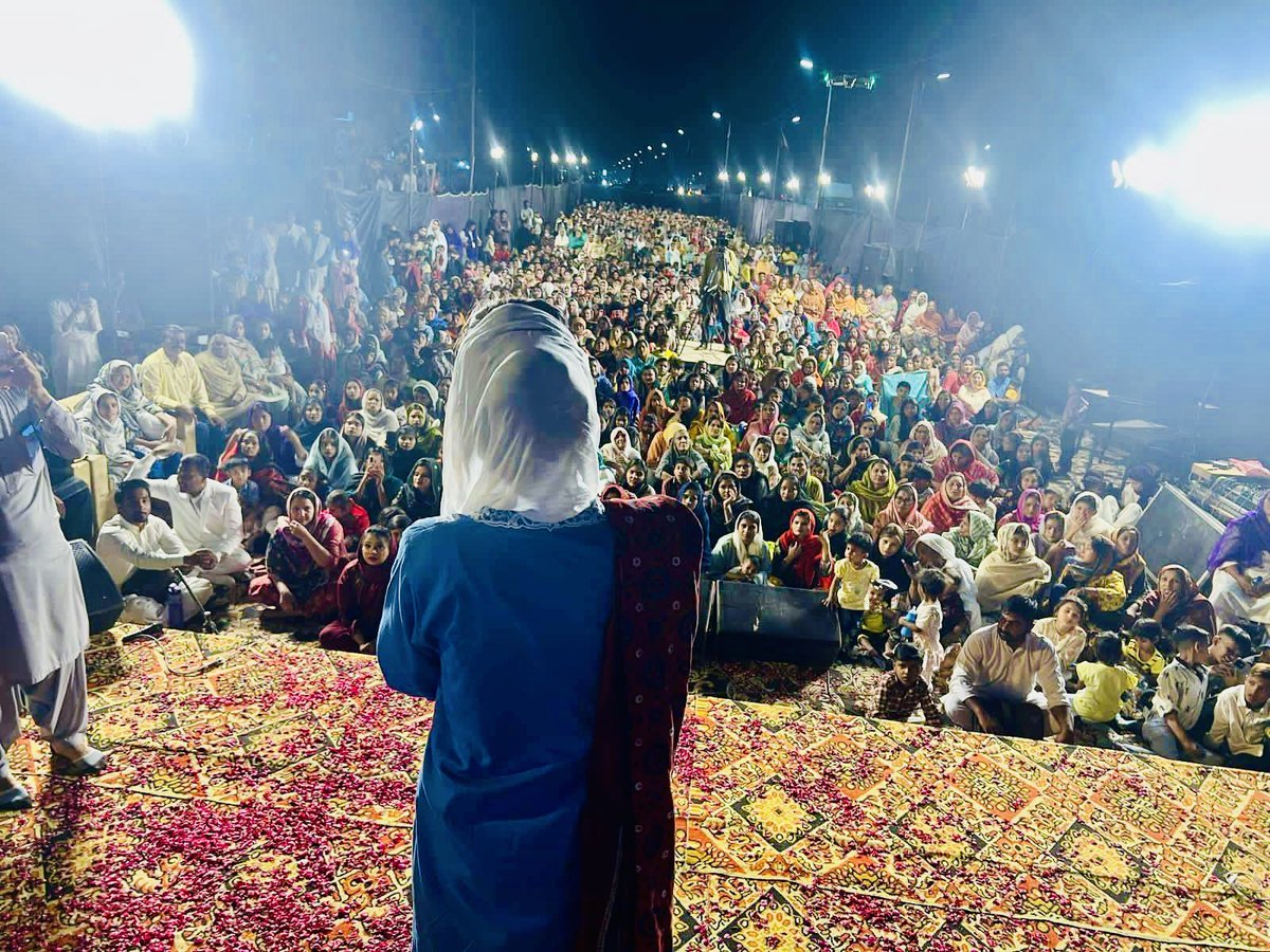 RomaMMatto's tweet photo. Highly honoured to address the Revival Festival of Pakistan (Christian gathering) at Pahar Ganj last night. I truly congratulate and appreciate Pastor Dr Sultan Sardar Bhattion gathering such a jubilant crowd, and it is evident from it that religious harmony is existent in Pakistan and minorities feel secure and safe in Sindh, Pakistan.  @BBhuttoZardari  @AseefaBZ  @JustinTrudeau @PPP_Org @bennyjohnson