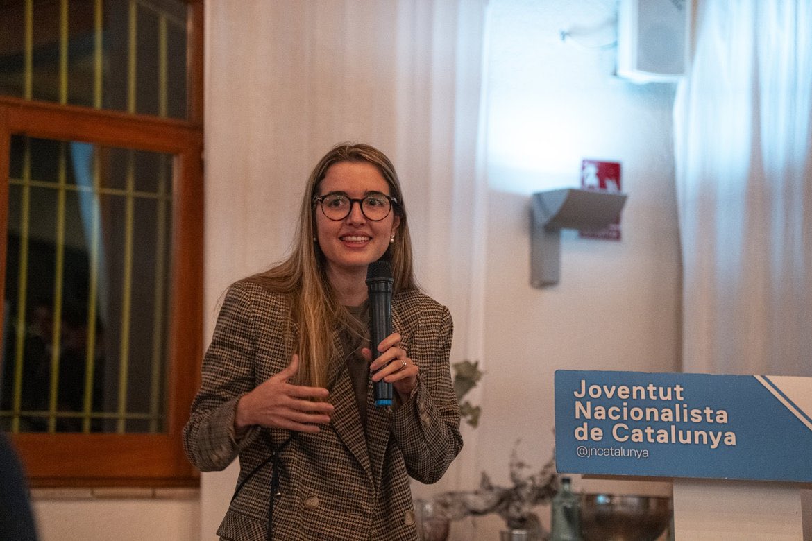 JNCVor's tweet photo. 💙 Moltes gràcies a tots els qui ens heu donat suport i heu fet possible aquesta edició!

(3/3) https://t.co/Qh96D6v9sD