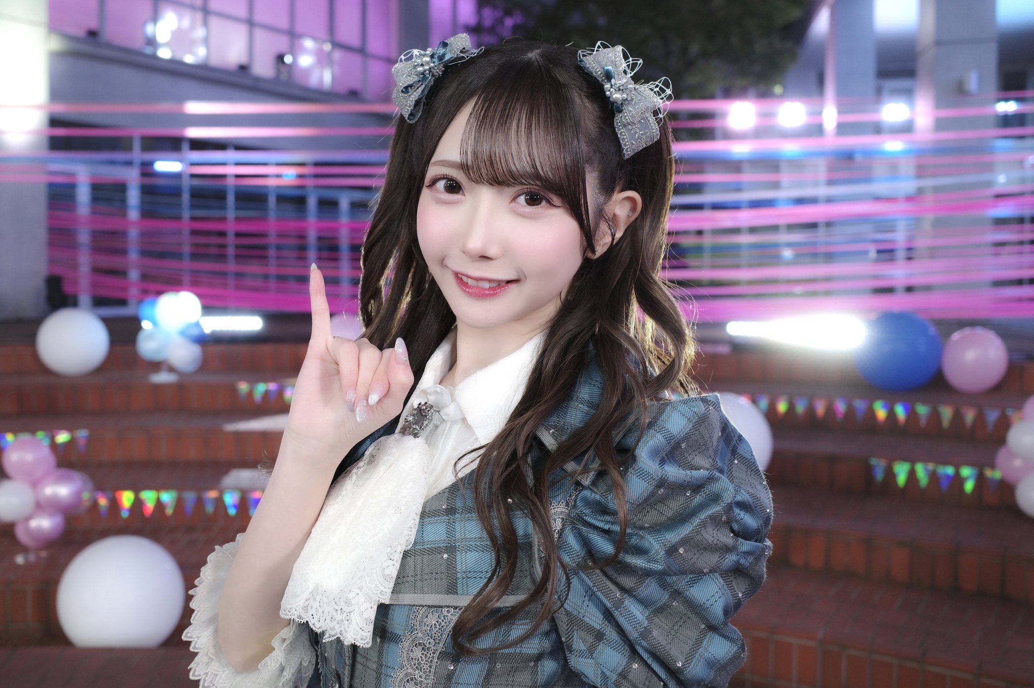 谷崎早耶 ラストダンスラストチャンスヨリサインコメあり 谷崎早耶 ラストチャンス、ラストダンス歌唱衣装 チュウ - メルカリ