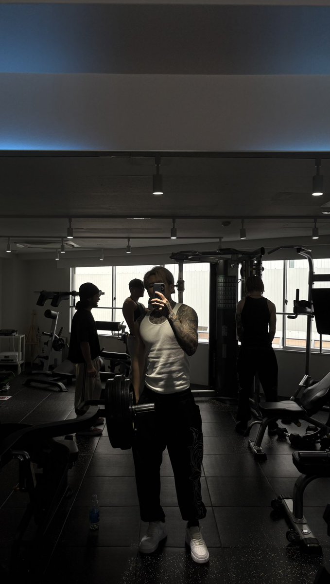 thereancool's tweet image. DAY